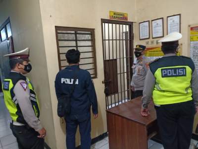 Polsek Cikupa Cek Ruang Tahanan