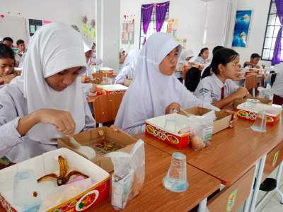 Sebanyak 3.399 Pelajar di Serdang Bedagai Nikmati Program Makan Bergizi Gratis
