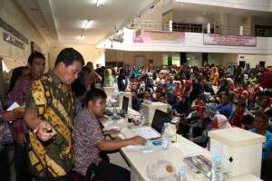Sekda Tinjau Pelayanan Adminduk di Dukcapil Kabupaten Tangerang