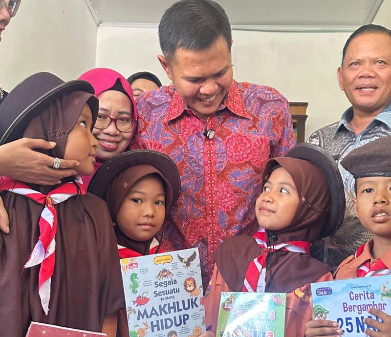 Regal Springs Indonesia Resmikan Perpustakaan Ceria dan Bagikan Makanan Bergizi Untuk Anak di Serdang Bedagai