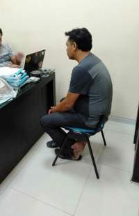 Para saksi saat di periksa oleh polisi (db).