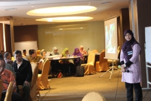 Dituntut Cerdas, Puluhan Guru Ikuti Pelatihan