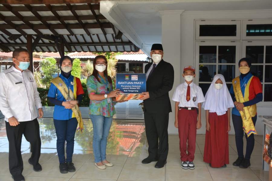 Bupati Tangerang Terima Bantuan CSR Dari Indomaret