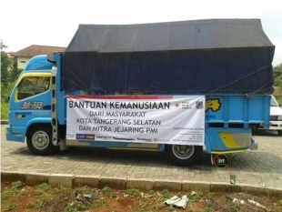 Sumbangan korban erupsi Gunung Kelud (1/3)