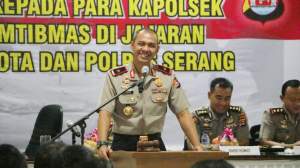 Wakapolda Banten Buka Pelatihan Kehumasan di Mapolres Serang Kota