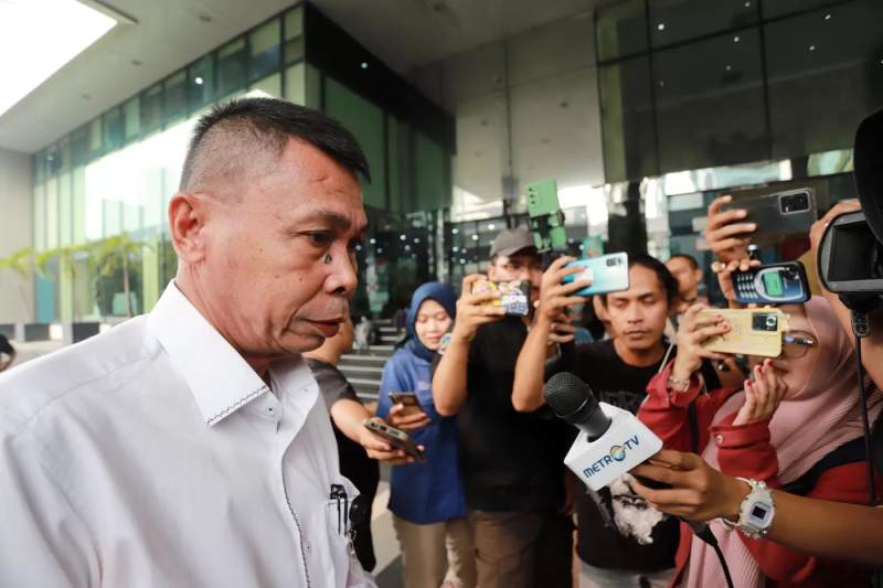 Nawawi Pomolango, Ketua KPK sementara.