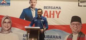Turun Gunung, AHY Beri Semangat Kader Demokrat Untuk Menangkan Azizah-Ruhamaben