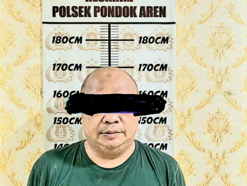 HW, oknum PNS yang ditangkap Polisi atas dugaan penipuan rekrutmen tenaga honorer.