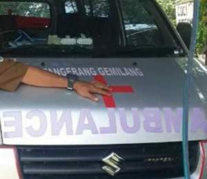 STNK Mobil Ambulance Diatasnamakan Nama Eks Staf Desa Cikupa