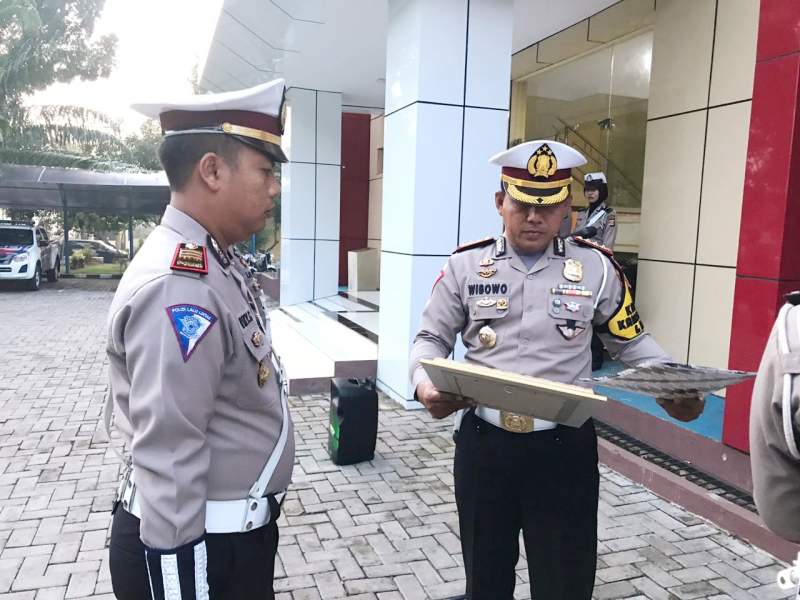 Gagalkan Pembobol Atm, Ditlantas Polda Banten Berikan Penghargaan kepada Satlantas Polres Lebak