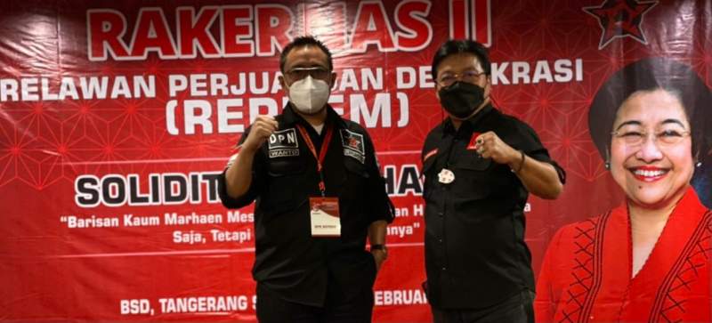 Ketua Umum Repdem Pusat, Wanto Sugito dan Ketua Bidang UMKM, Ekonomi Kreatif & Ekonomi Digital Repdem, Iwan Rahayu. (istimewa)