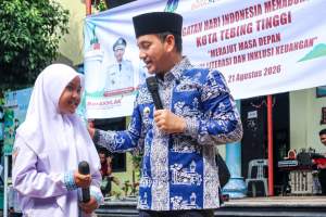Wali Kota Tebing Tinggi Ajak Pelajar Budayakan Menabung Sejak Dini