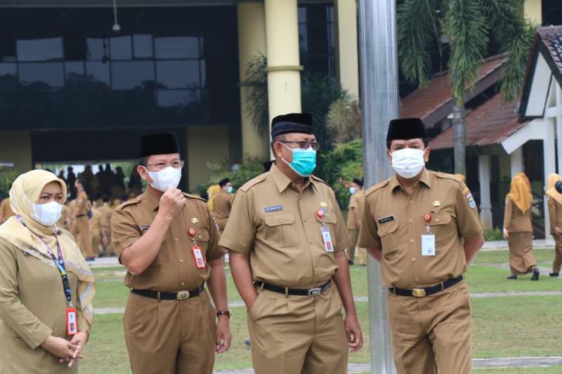 Sekda Sidak Keikutsertaan Peserta Apel Senin Pagi