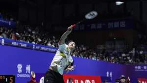 Shesar Hiren Rhustavito Menang Dramatis Maju ke Perempatfinal China Open 2023