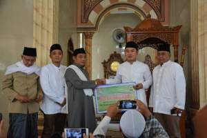 Mad Romli Jumling Di Mesjid Al-Ikrom Mauk