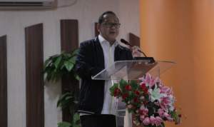 Ketua DPRD Kota Tangsel, Abdul Rasyid, saat jadi pembicara pada seminar yang diadakan Universitas Muhammadiyah Jakarta (UMJ), Kamis (8/12/2022).