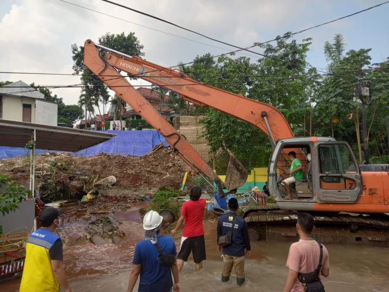 Longsor dan Banjir Menimpa Tangsel, DPU Banten Kerahkan Tim