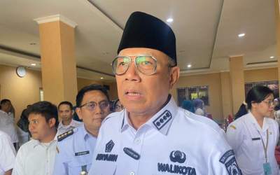 Wali Kota Benyamin Davnie.