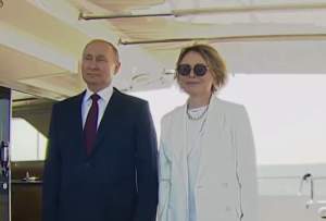 Tegas! Putin Pringatkan Bos Minyak untuk Diam saat Lagu Kebangsaan Diputar