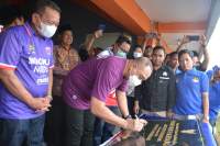 Zaki Resmikan Stadion Mini Pagedangan