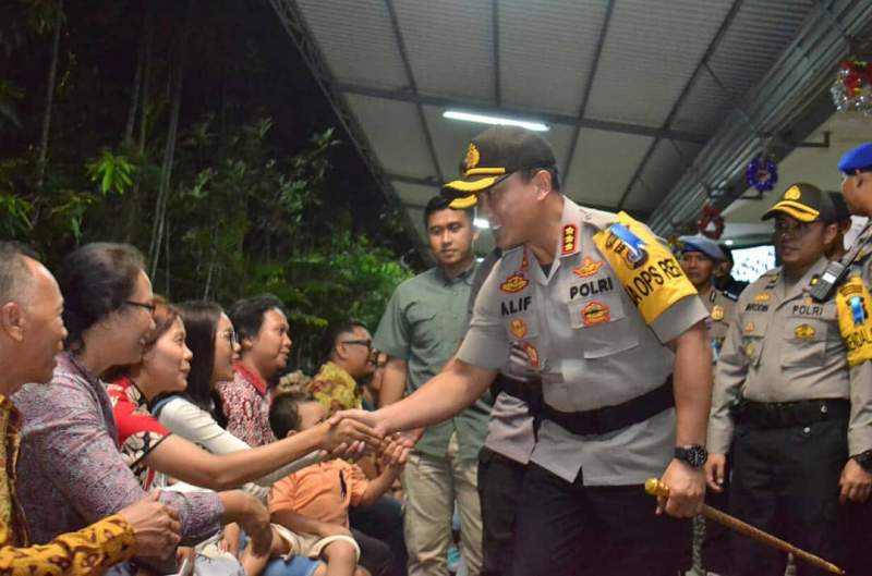 Kunjungi Gereja Santa Odilia, Kapolresta Pastikan Perayaan Natal Aman