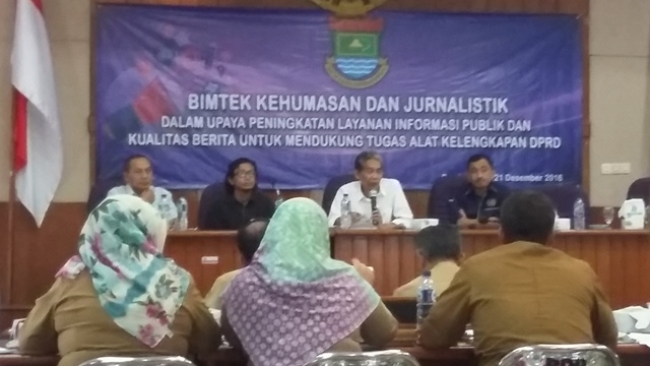 Mempermudah Layanan Informasi Berita,Seketariat DPRD Kabupaten Gelar Bimtek Dan Jurnalistik