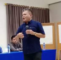 Baju Baduy sebagai Simbol Presiden Mengajak Bangsa Pulang ke Akar Kebangsaan Sendiri