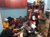 Kelima penjudi pilkades di Mauk saat di Mapolres Tangerang.