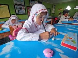 Prioritaskan Siswa Ujian, Kelas 6 SD dan 9 SMP di Kota Serang Diperbolehkan Belajar Tatap Muka