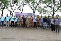 Pj Bupati Tangerang Serahkan Bantuan Kapal dan Alat Tangkap Ikan