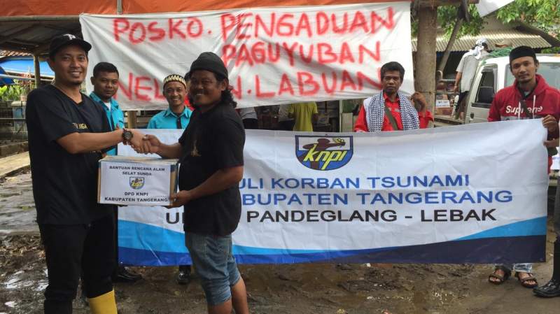 DPD KNPI Kabupaten Tangerang Salurkan Bantuan Tsunami