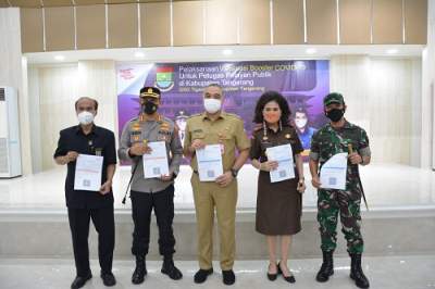 Bupati Tangerang Bersama Forkopimda Di Suntik Vaksin Booster