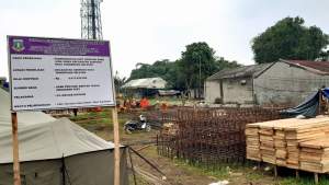 Proyek pembangunan gedung SMKN di Kelurahan Buaran, Serpong.