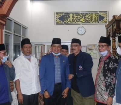 Di Masjid Baitul Makmur Airpura Hendrajoni Safari Ramadhan