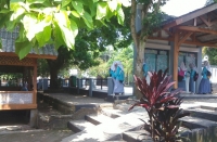 Salahsatu sudut di lingkungan SMAN 1 Pandeglang yang bersih dan rimbu