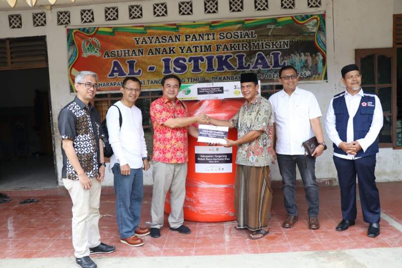 Relawan Tangerang Bantu Panti Asuhan dan Korban Karhutlah