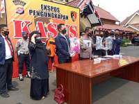 Dua Lelaki Pemerkosa Gadis 19 Tahun Ditangkap Polisi