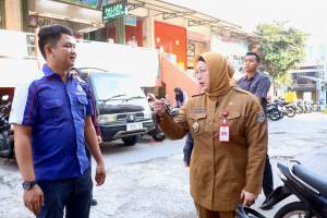 Wakil Bupati Tangerang Sidak Pasar Kelapa Dua