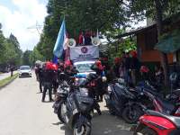 Tuntut Upah Buruh Tangerang Geruduk Kantor Gubernur