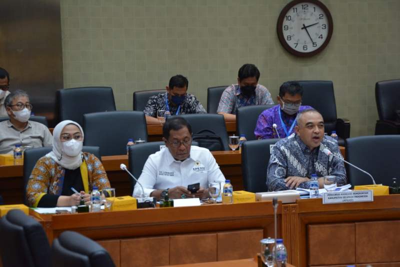 Perjuangkan Honorer, Zaki Pimpin Rombongan Apkasi ke DPR RI