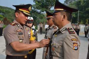 Dua Kapolsek di Polresta Tangerang Dirolling