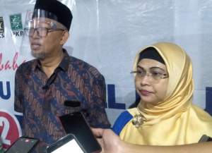 Soal Bantuan Rp 100 Juta Azizah-Ruhama Dilaporkan ke Bawaslu, Azizah : Saya Tidak Mau Bicara Ya