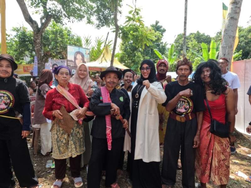 Ratu Anita Sangadiah : Ruwat Bumi Jaga dan Cintai Bumi Kita