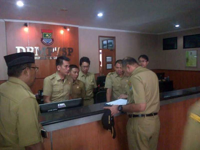 Zaki Sidak Kantor Disdukcapil dan DPMPTSP