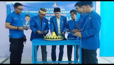 Viral, Video Syukuran Potong Tumpeng Kader Demokrat Atas Hijrah WH Beredar