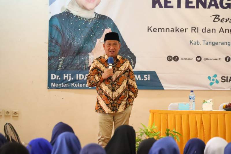 Muhammad Rizal DPR RI Sosialisasi Program Sembilan Lompatan Ketenagakerjaan Kemnaker Bersama Masyarakat Binong Curug