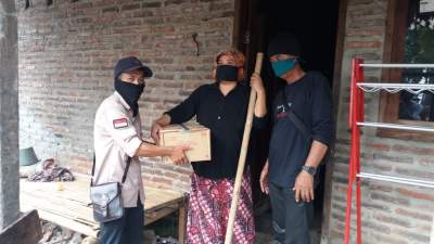 TKW Korban Penyiksaan Asal Mekar Baru Terima Bantuan