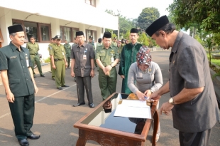 Kepala Sekolah Harus Profesional