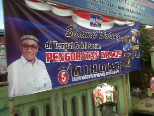 Caleg Demokrat Buka Posko Kesehatan Gratis