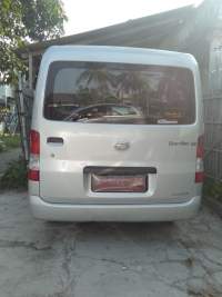 Mobil Dinas Desa yang diduga menggunakan Plat Merah palsu.